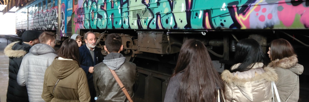 Студенти Катедре за шинска возила МФ  у стручној посети „Депоу Земун“