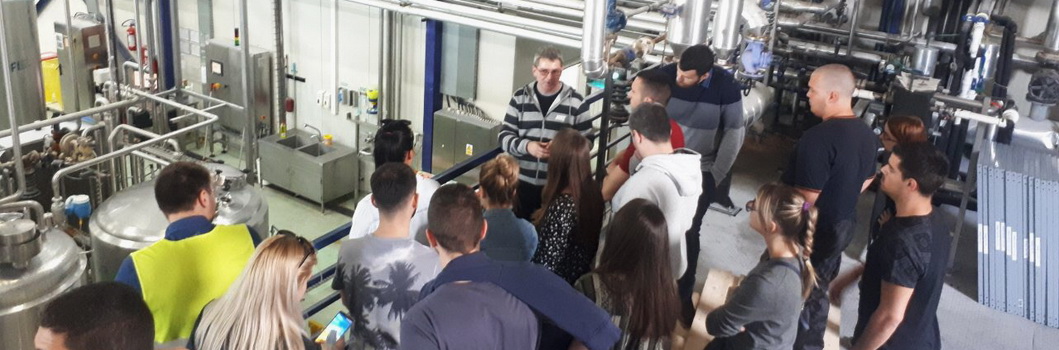 Студенти Машинског факултета у посети Унисолу