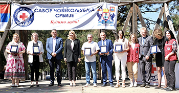 Машинском факултету награда „Чари човекољубља“