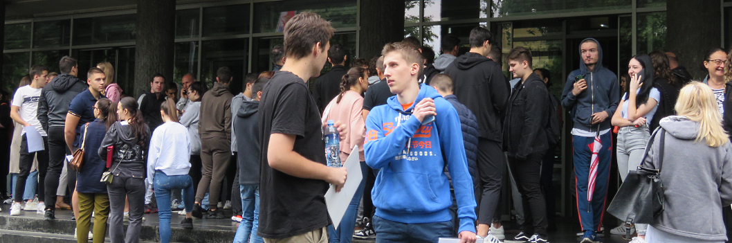 Први дан пријемног испита: Тест из математике први полагали будући инжењери ИТ у машинству